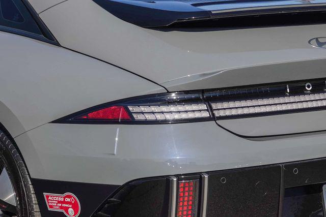 2024 Hyundai IONIQ 6 SE Standard Range