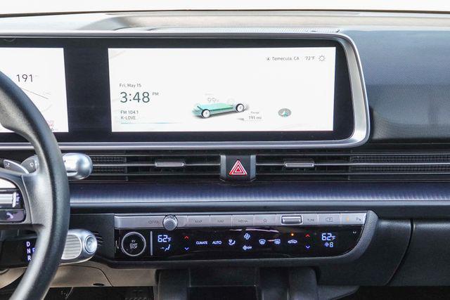 2024 Hyundai IONIQ 6 SE Standard Range