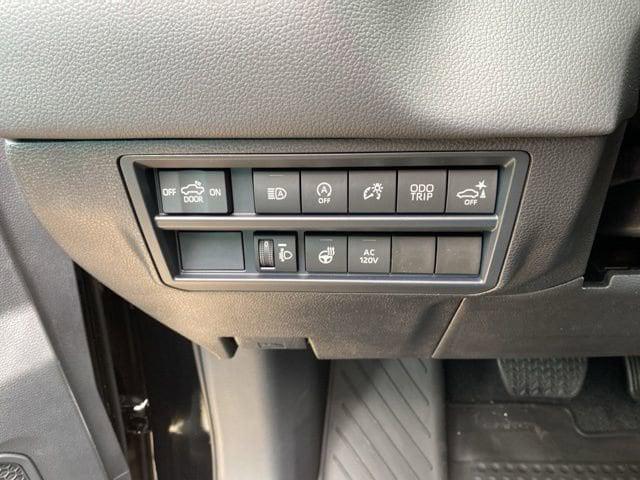 2026 Toyota Tundra Limited CrewMax 5.5' Bed