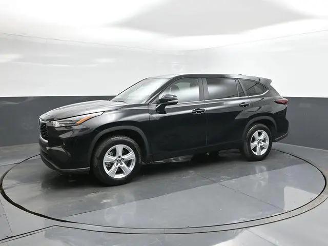 2025 Toyota Highlander LE for sale in Beaumont, TX