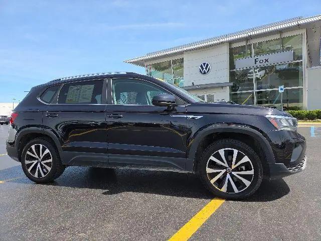 2023 Volkswagen Taos 1.5T SE for sale in Rochester Hills, MI