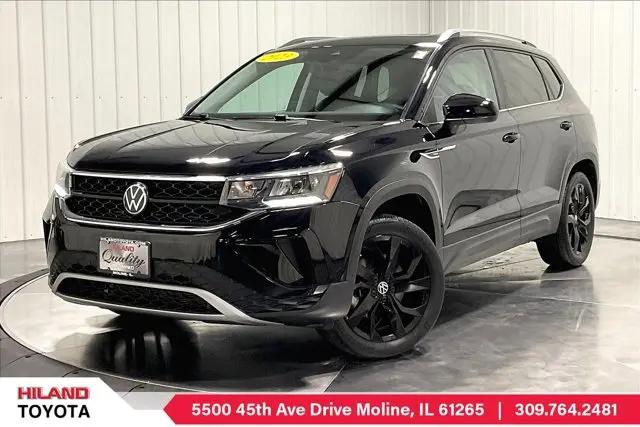 2023 Volkswagen Taos 1.5T SE for sale in Moline, IL