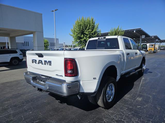 2026 Ram 3500 Tradesman Crew Cab 4x4 8 Box