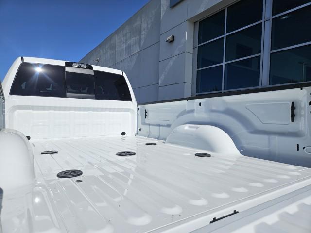 2026 Ram 3500 Tradesman Crew Cab 4x4 8 Box