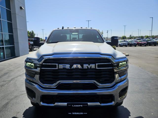 2026 Ram 3500 Tradesman Crew Cab 4x4 8 Box
