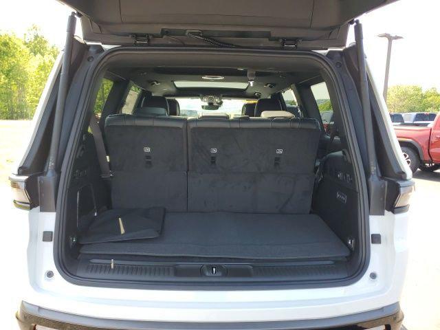 2026 Jeep Grand Wagoneer Limited Reserve 4x4