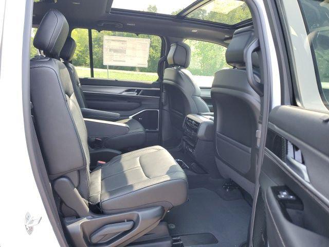 2026 Jeep Grand Wagoneer Limited Reserve 4x4