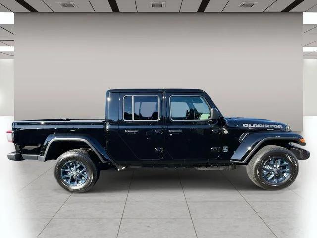 2026 Jeep Gladiator GLADIATOR 85TH ANNIVERSARY EDITION 4X4 2026 Jeep Gladiator GLADIATOR 85TH ANNIVERSARY EDITION 4X4