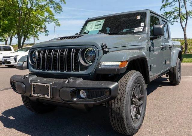 2026 Jeep Gladiator GLADIATOR SPORT S 4X4