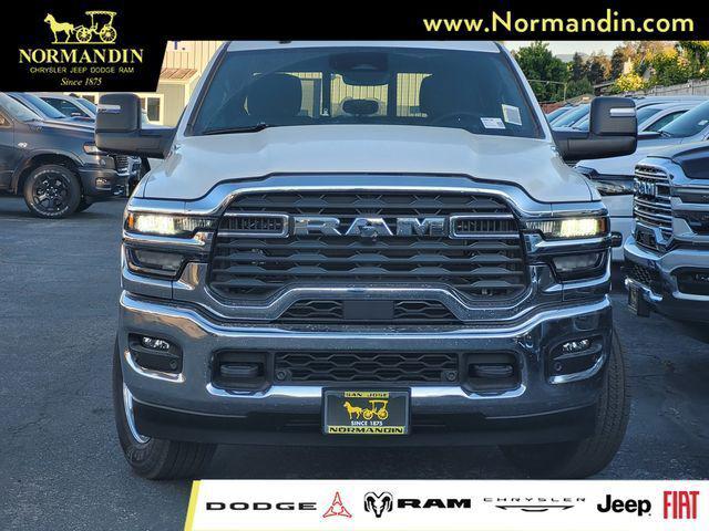 2026 RAM 2500 RAM 2500 TRADESMAN CREW CAB 4X4 8 BOX 2026 RAM 2500 RAM 2500 TRADESMAN CREW CAB 4X4 8 BOX
