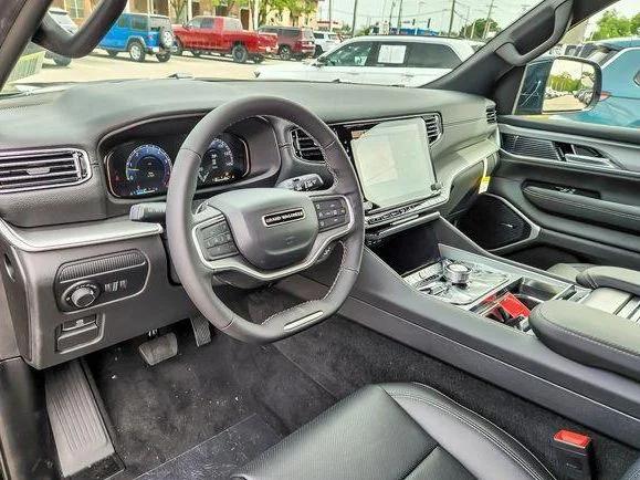 2026 Jeep Grand Wagoneer 4x4