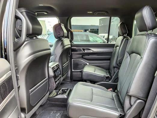 2026 Jeep Grand Wagoneer 4x4