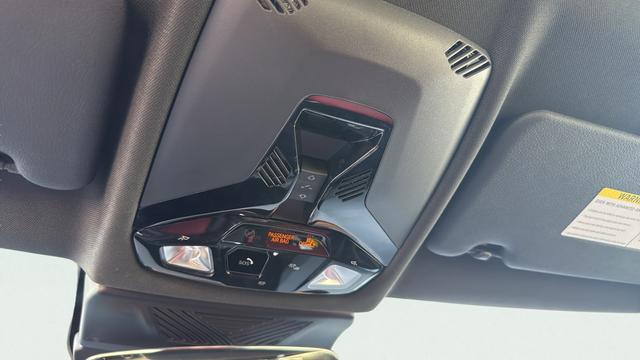2025 BMW Coupe xDrive