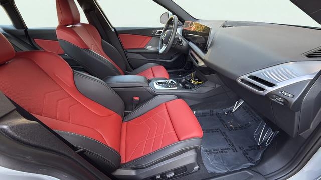 2025 BMW Coupe xDrive