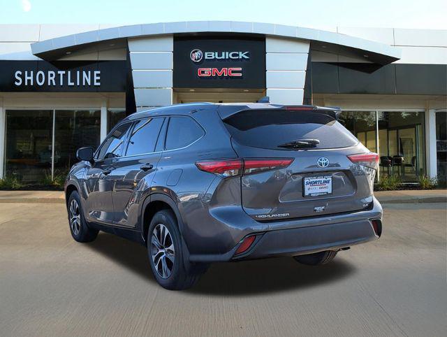 2021 Toyota Highlander Hybrid XLE