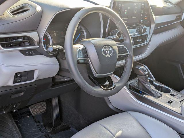 2021 Toyota Highlander Hybrid XLE