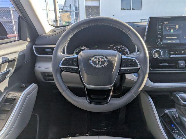 2021 Toyota Highlander Hybrid XLE