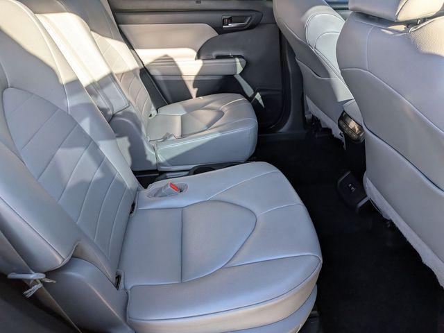 2021 Toyota Highlander Hybrid XLE