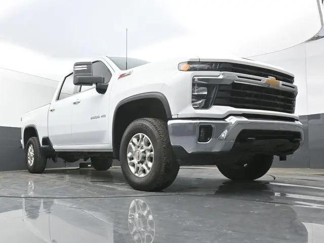 2024 Chevrolet Silverado 2500HD 4WD Crew Cab Standard Bed LT for sale in McAlester, OK