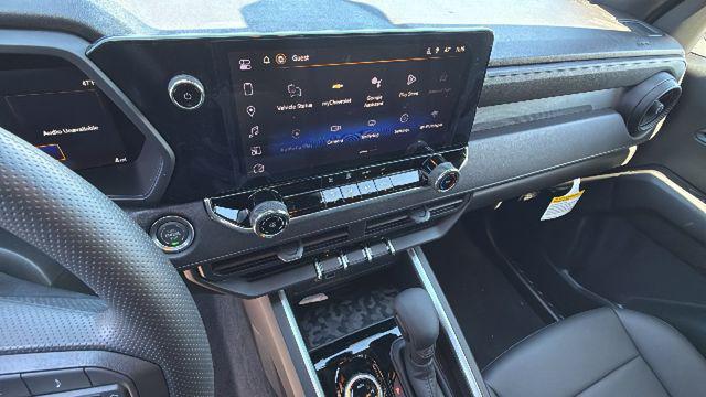 2026 Chevrolet Colorado WT, 4WD