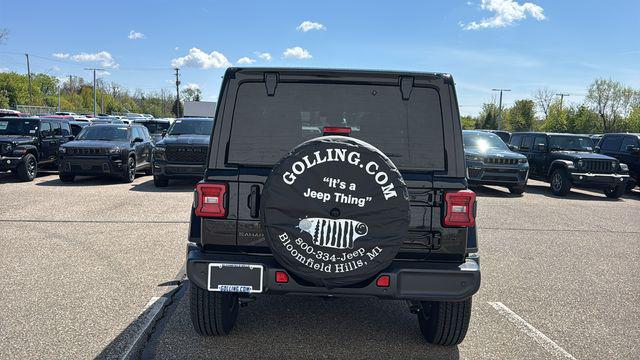 2026 Jeep Wrangler 4-Door Sahara 4x4