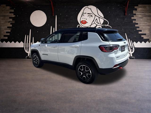 2025 Jeep Compass Trailhawk 4x4