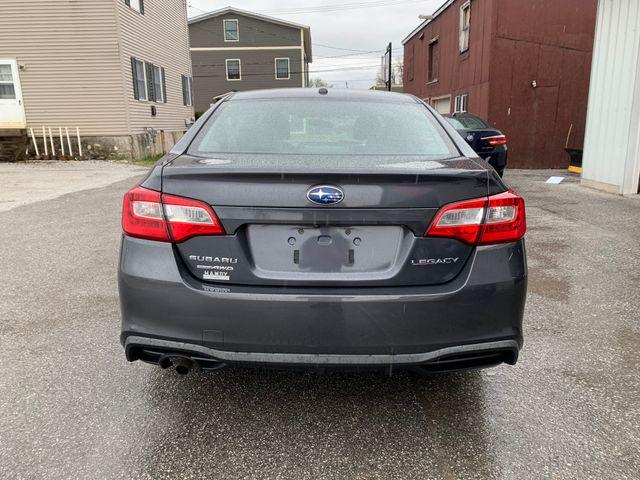 2019 Subaru Legacy 2.5i