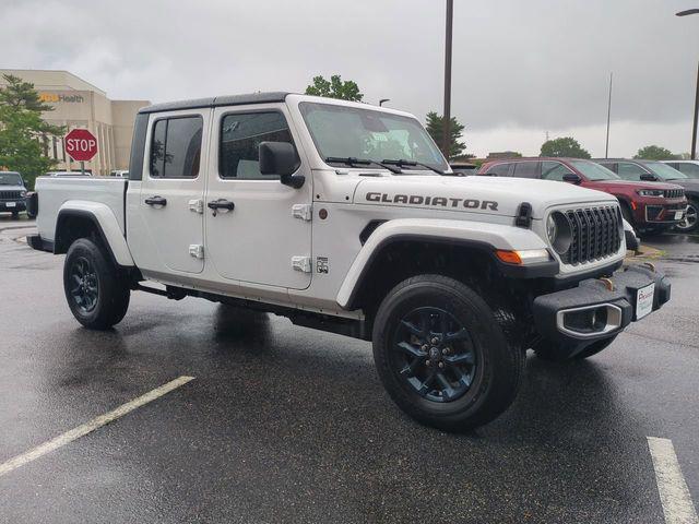 2026 Jeep Gladiator GLADIATOR 85TH ANNIVERSARY EDITION 4X4 2026 Jeep Gladiator GLADIATOR 85TH ANNIVERSARY EDITION 4X4