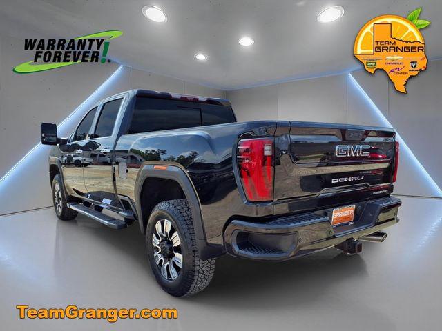 2024 GMC Sierra 2500HD 4WD Crew Cab Standard Bed Denali