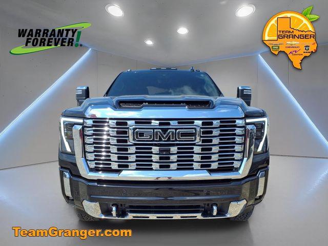 2024 GMC Sierra 2500HD 4WD Crew Cab Standard Bed Denali