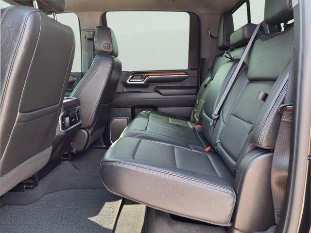 2024 GMC Sierra 2500HD 4WD Crew Cab Standard Bed Denali