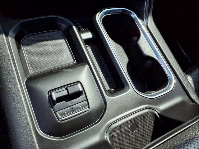 2024 GMC Sierra 2500HD 4WD Crew Cab Standard Bed Denali