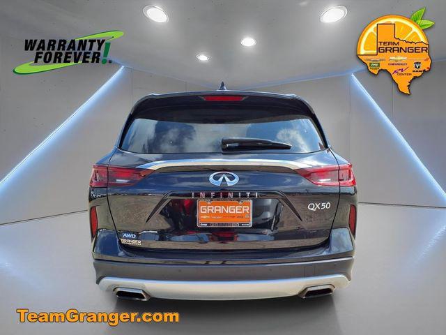 2022 INFINITI QX50 LUXE AWD