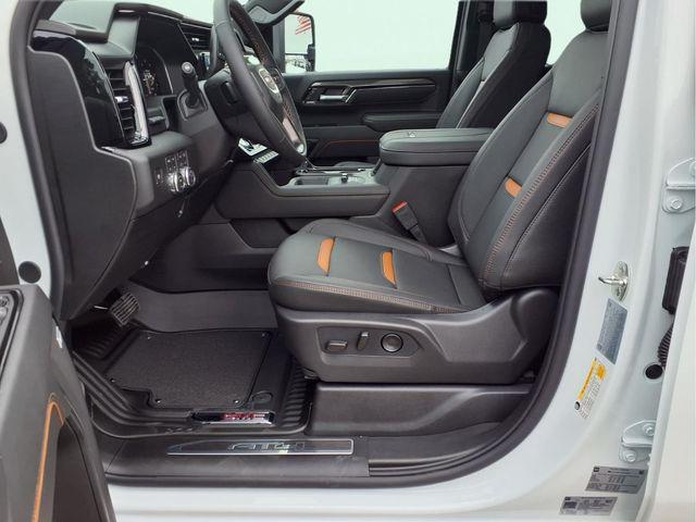 2026 GMC Sierra 2500HD Crew Cab, Standard Bed, AT4, 4WD
