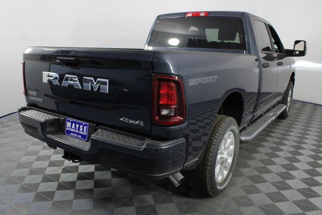 2026 Ram 3500 Big Horn Crew Cab 4x4 6'4" Box