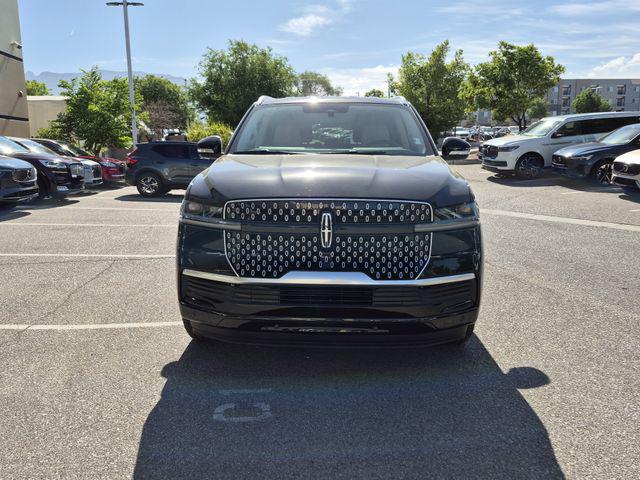 2026 Lincoln Navigator Premiere