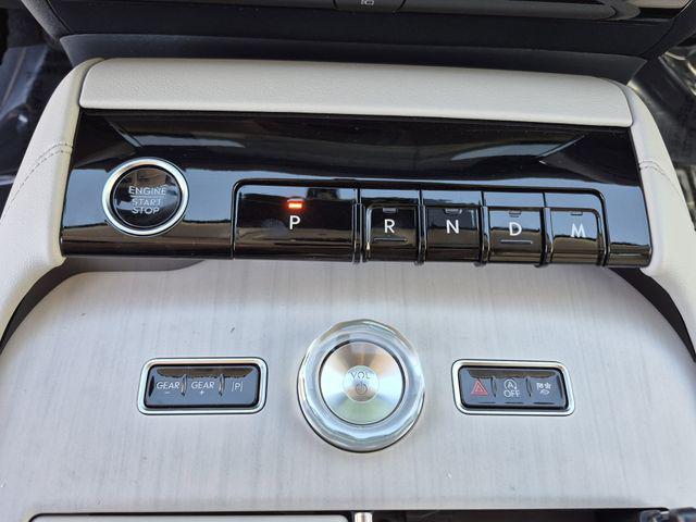 2026 Lincoln Navigator Premiere L