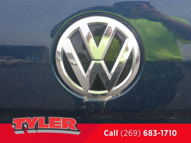 2019 Volkswagen Passat 2.0T Wolfsburg Edition