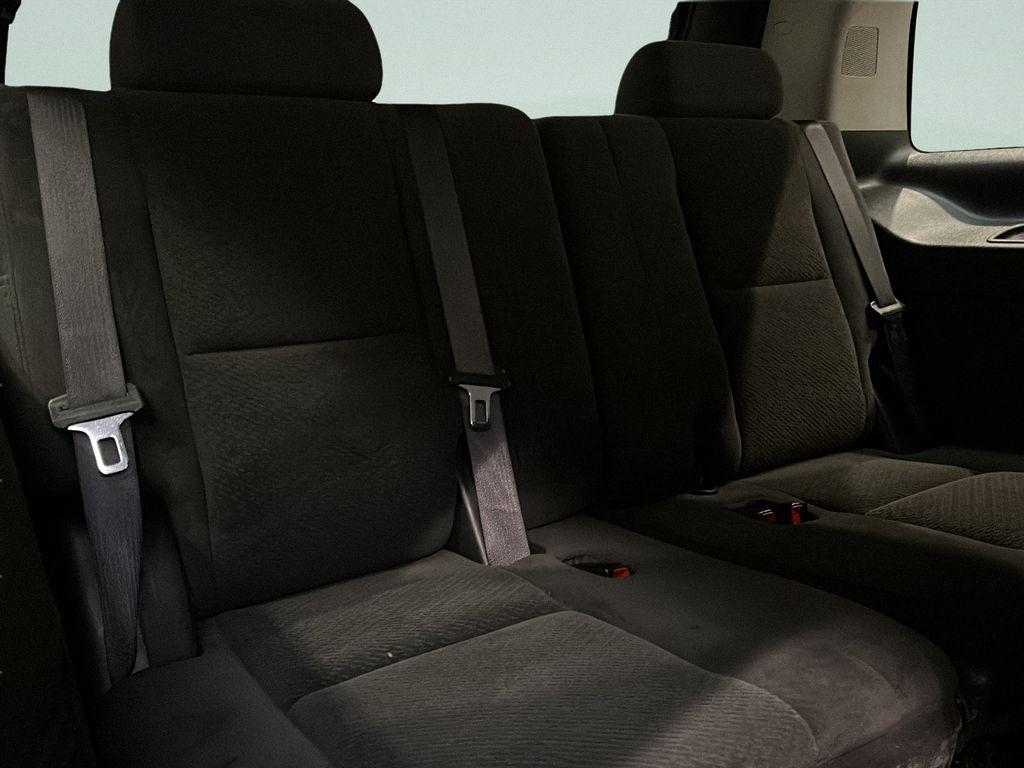 2012 Chevrolet Tahoe LS - Photo 16