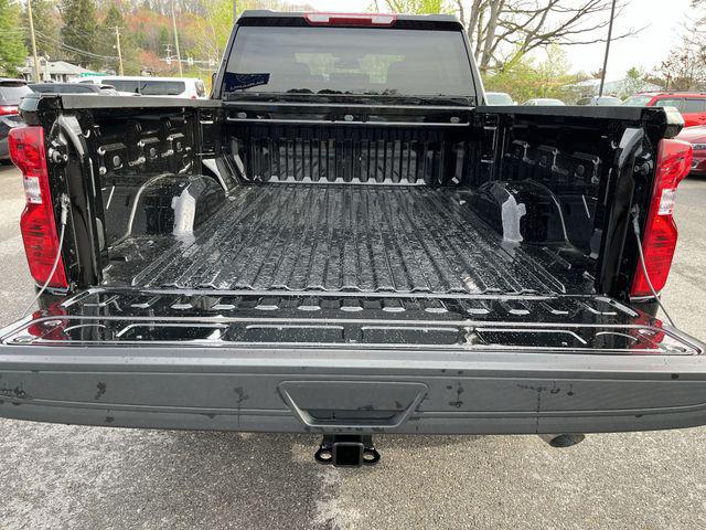 2026 Chevrolet Silverado 2500HD Crew Cab, Standard Bed, WT, 4WD