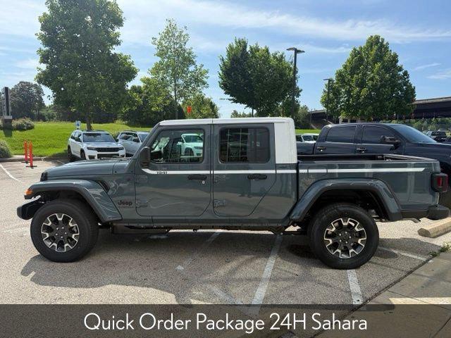 2026 Jeep Gladiator GLADIATOR SAHARA 4X4