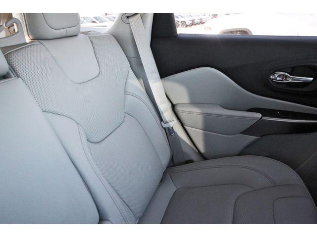 2022 Jeep Cherokee Latitude Lux 4x4