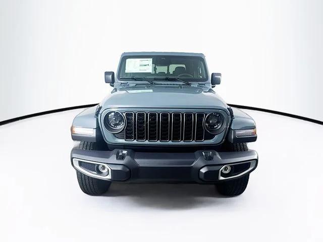 2026 Jeep Gladiator GLADIATOR SAHARA 4X4
