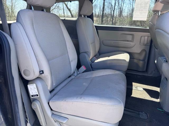2016 Kia Sedona LX