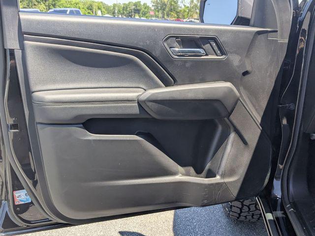 2023 Chevrolet Colorado 4WD Crew Cab Short Box LT