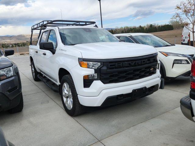2023 Chevrolet Silverado 1500 4WD Crew Cab Short Bed Custom