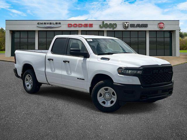 2026 RAM Ram 1500 RAM 1500 TRADESMAN QUAD CAB 4X4 64 BOX