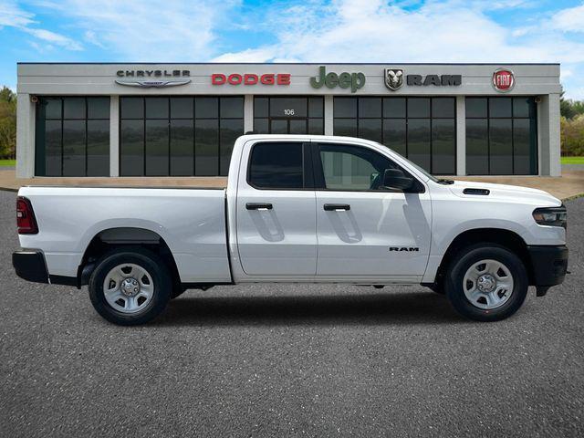 2026 RAM Ram 1500 RAM 1500 TRADESMAN QUAD CAB 4X4 64 BOX