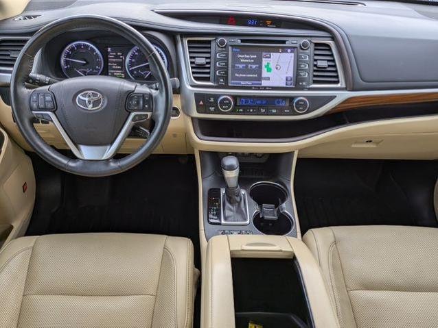 2018 Toyota Highlander Limited Platinum