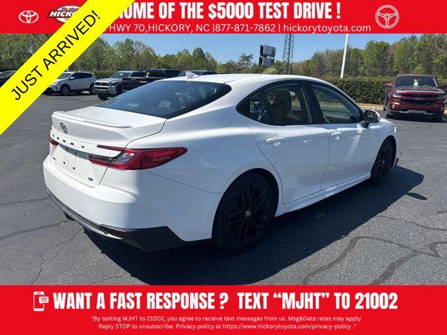 2025 Toyota Camry SE